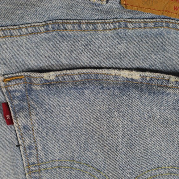 Levi's 501 Light Blue Faded Jeans 40x30 - Picture 7 of 11